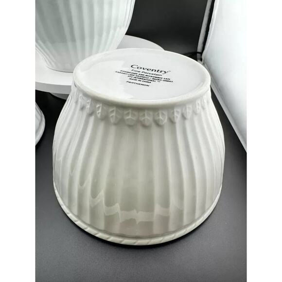 Coventry Bowl Parthenon Pattern White in Excellent Condition - Picture 6 of 6